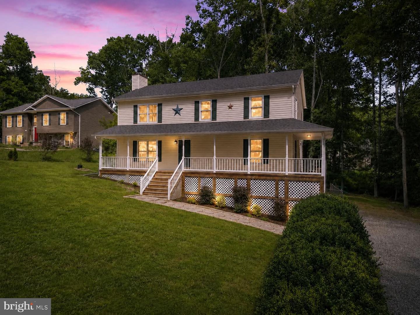 408 Land Or Dr Property Photo 1