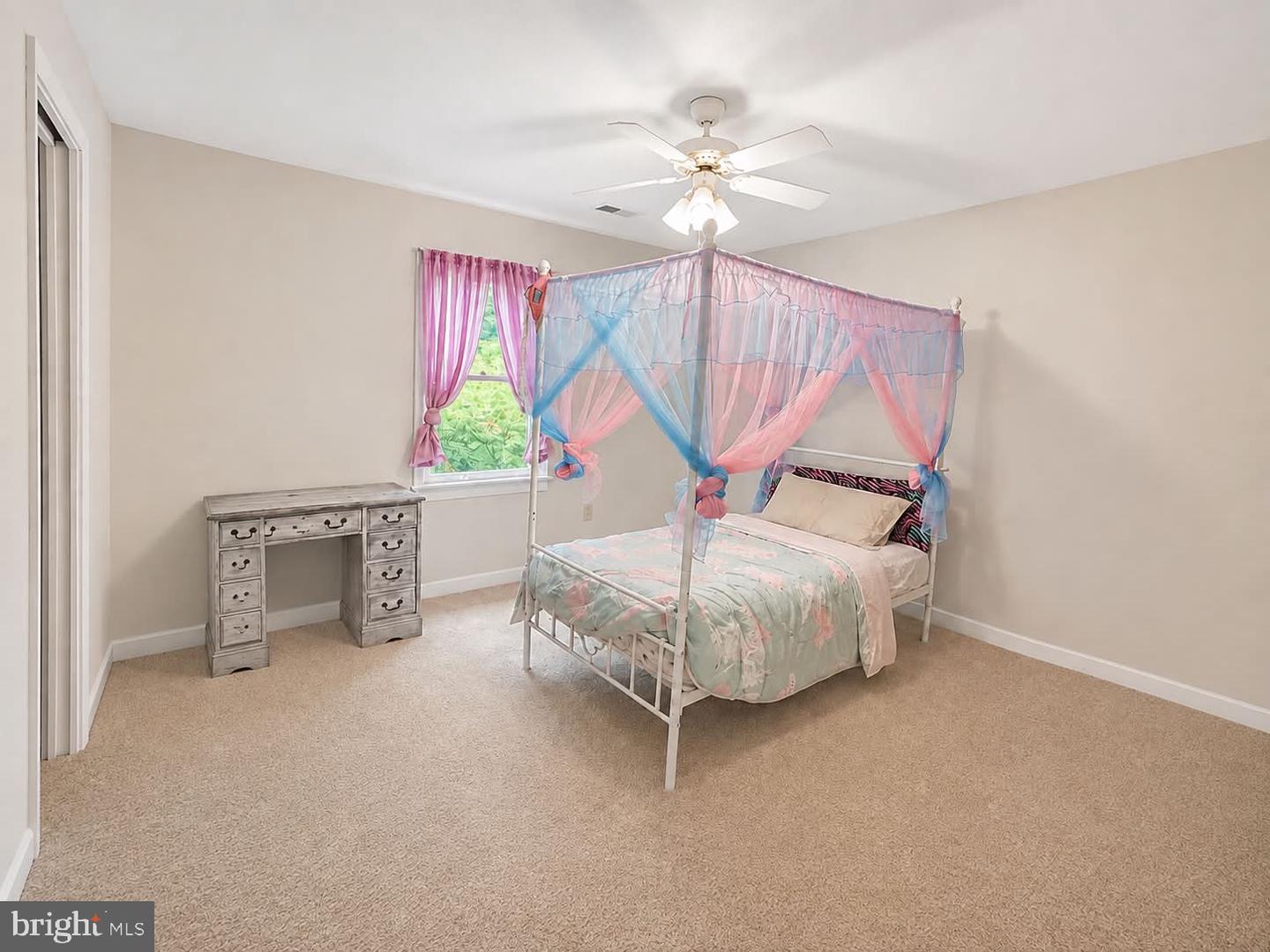 408 Land Or Dr Property Photo 27