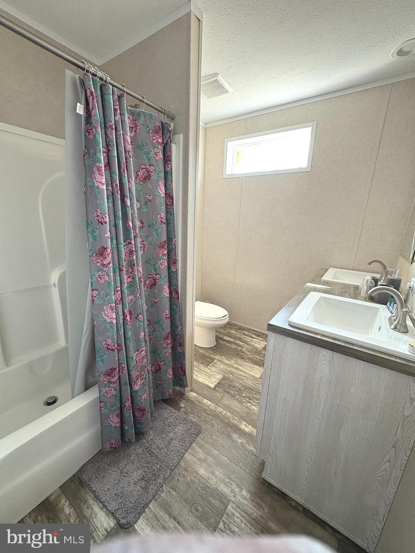 8236 Camden Rd Property Photo 14