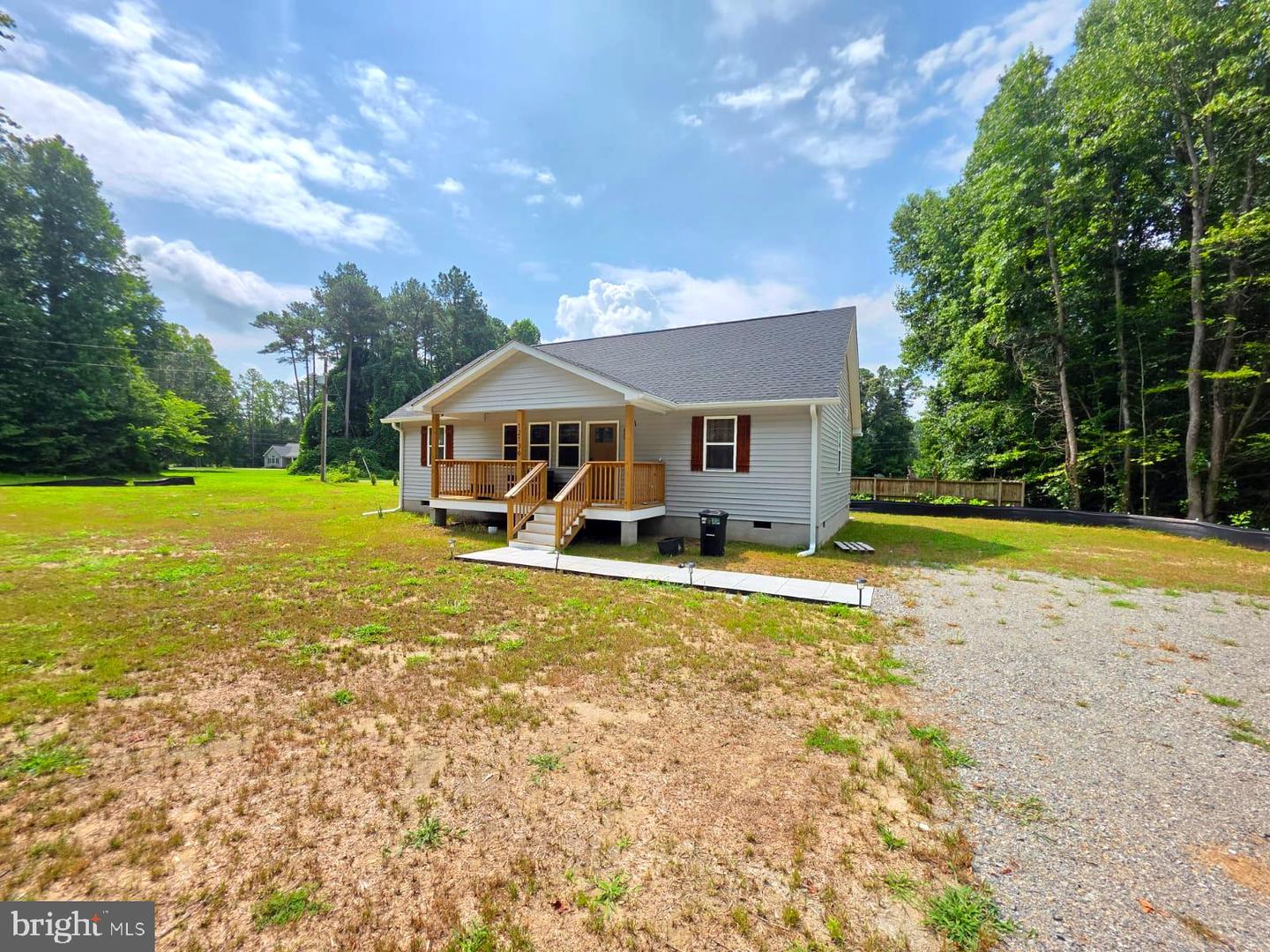 12136 Monterey Rd Property Photo 4
