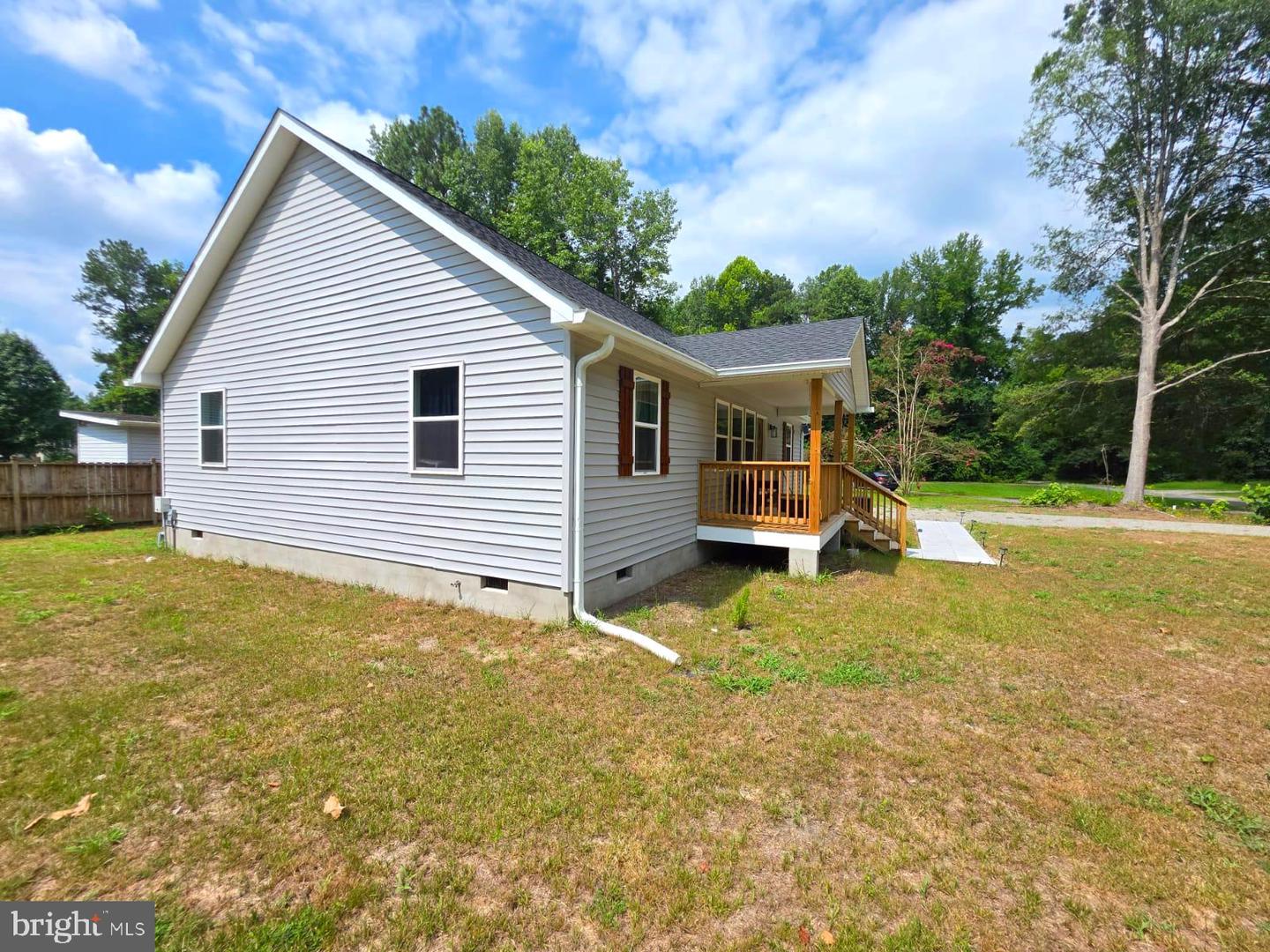 12136 Monterey Rd Property Photo 5