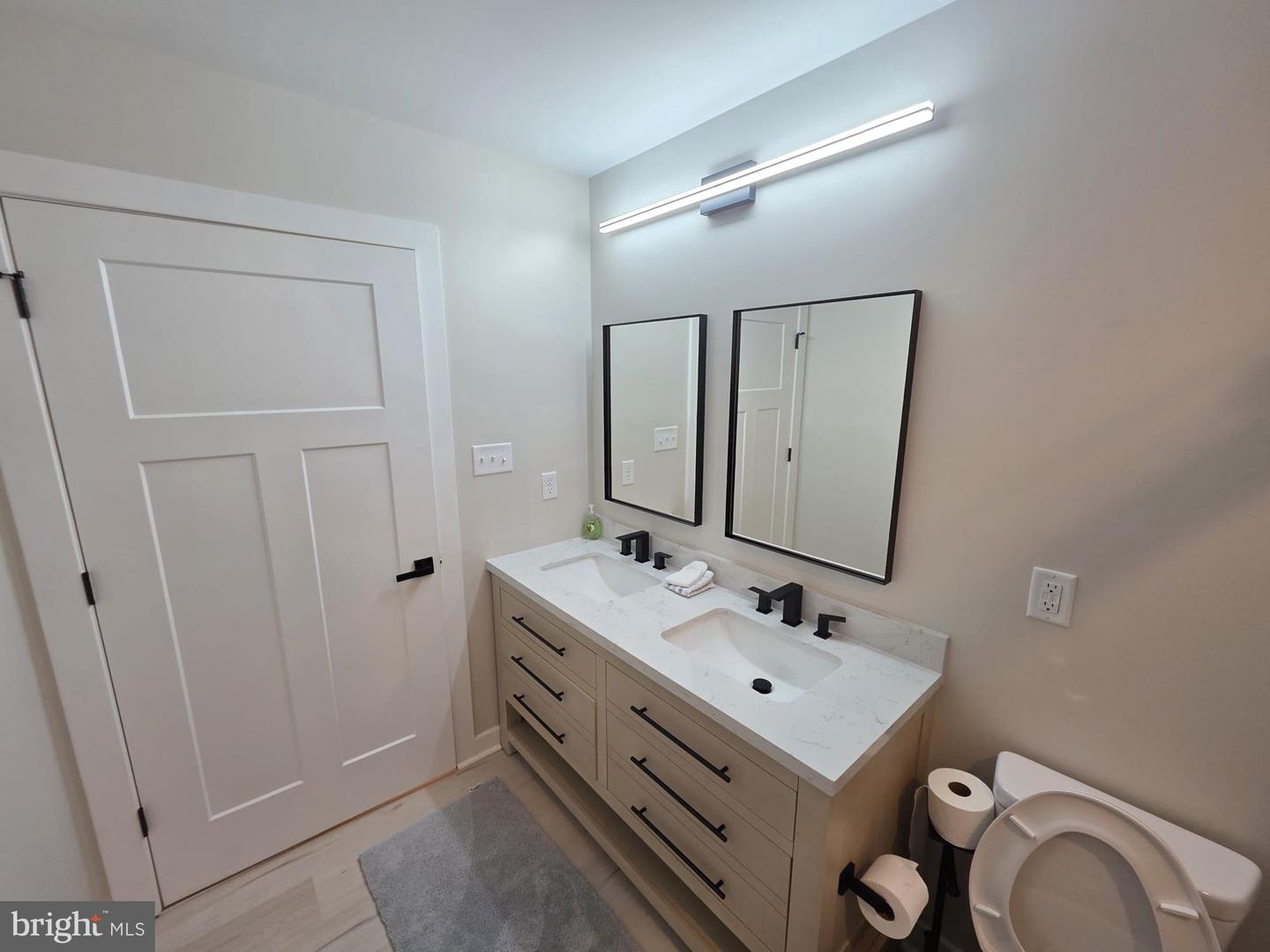 12136 Monterey Rd Property Photo 23