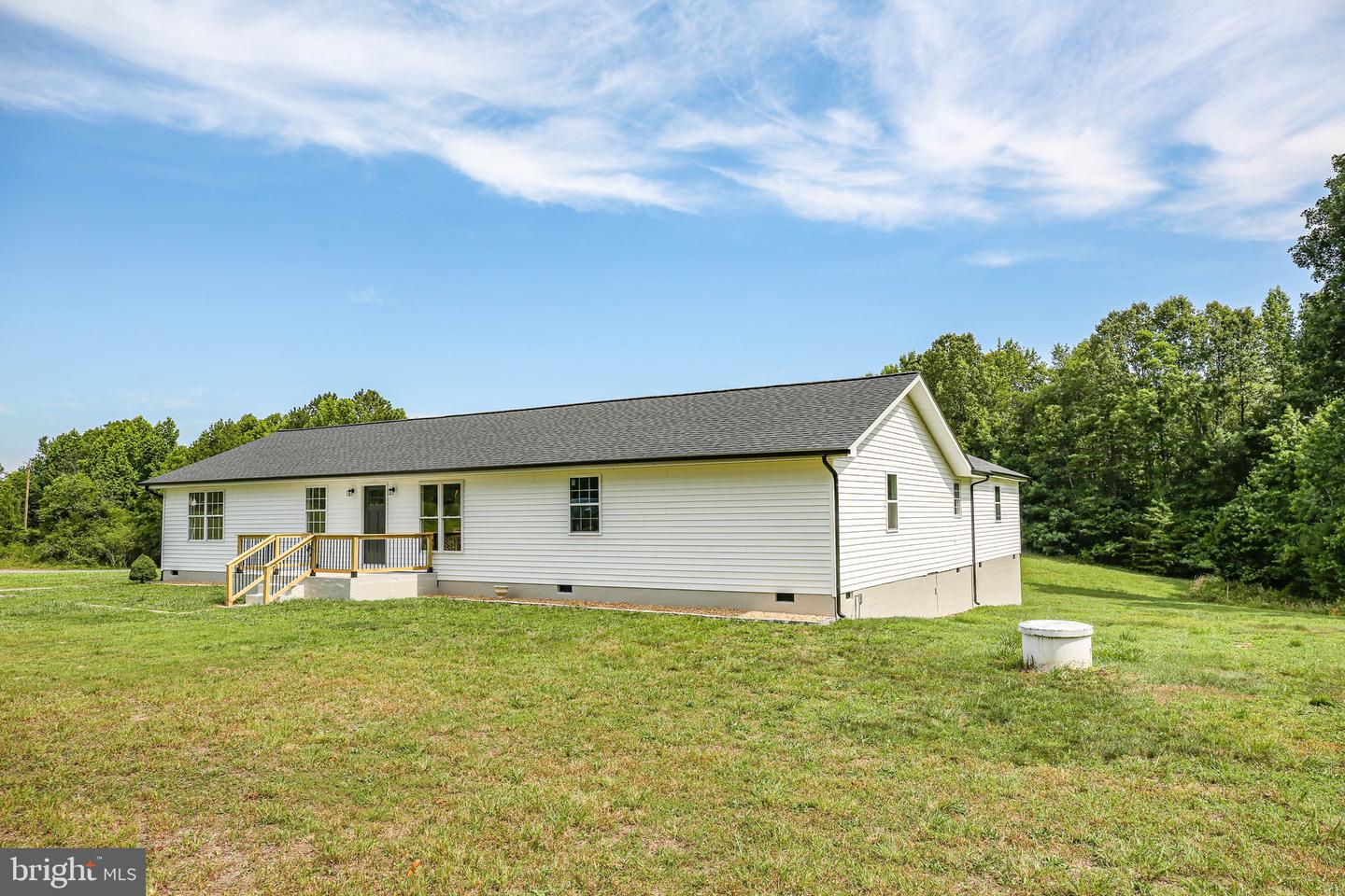 12469 Paige Rd Property Photo 4