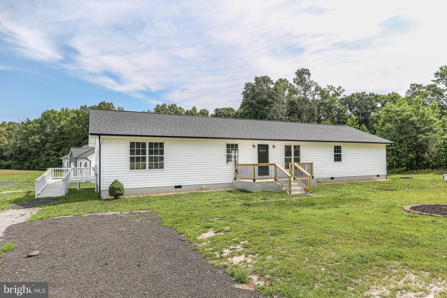 12469 Paige Rd Property Photo 5