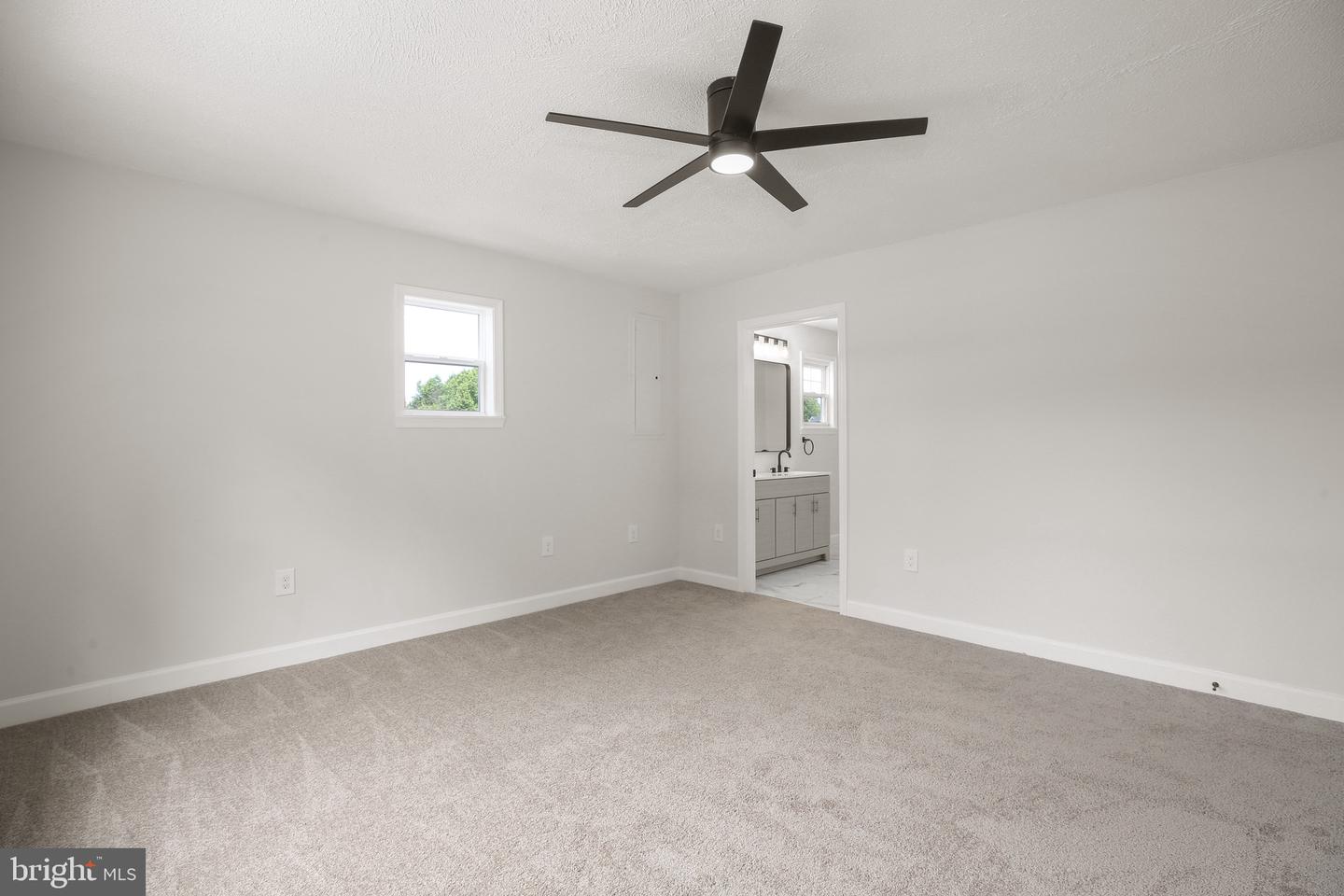 12469 Paige Rd Property Photo 16