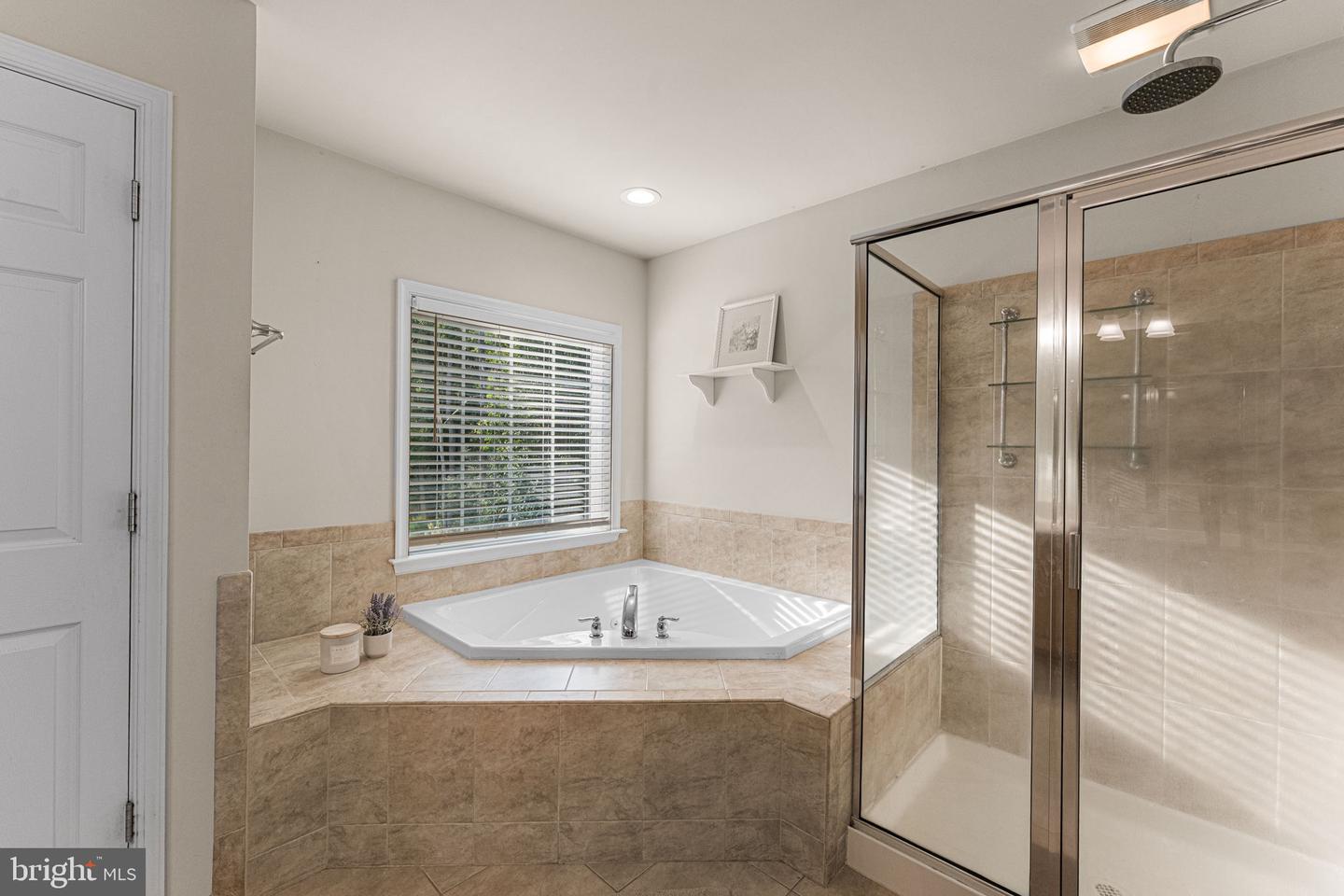 18015 Jackson Dr Property Photo 27