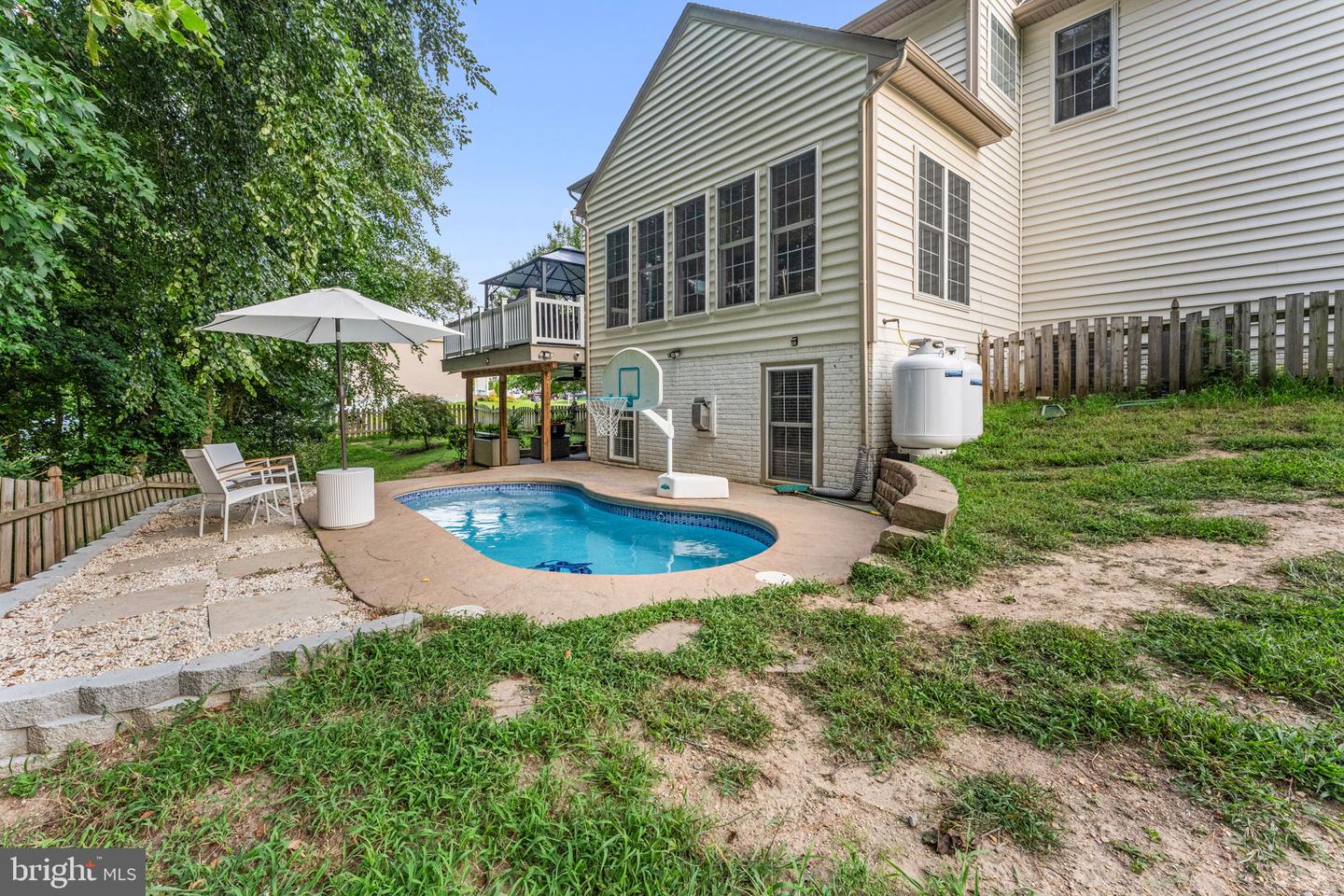 18015 Jackson Dr Property Photo 47