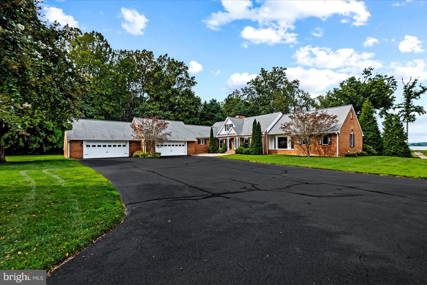29475 Goose Point Ct Property Photo 2