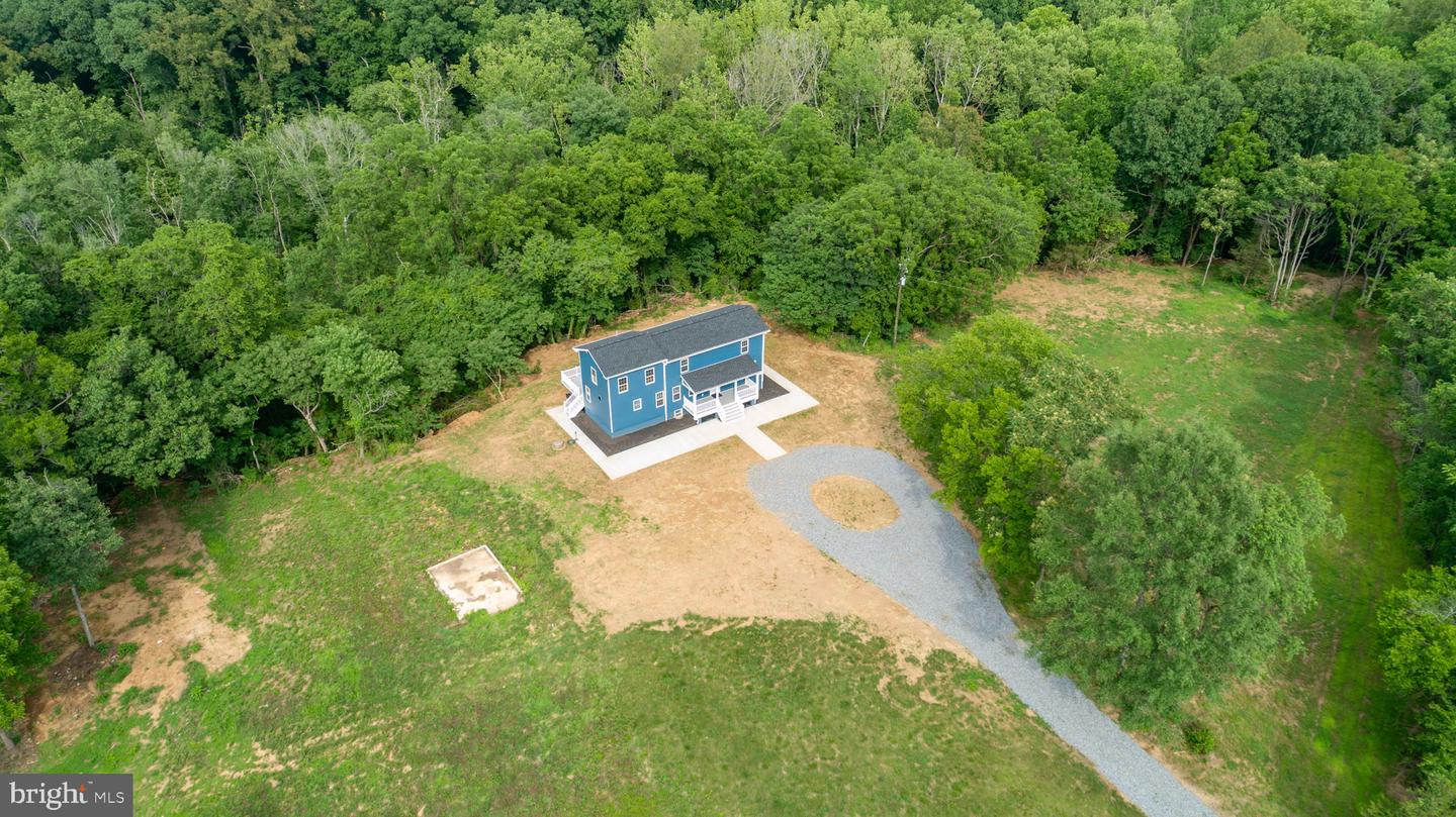 19005 Tidewater Trl Property Photo 1