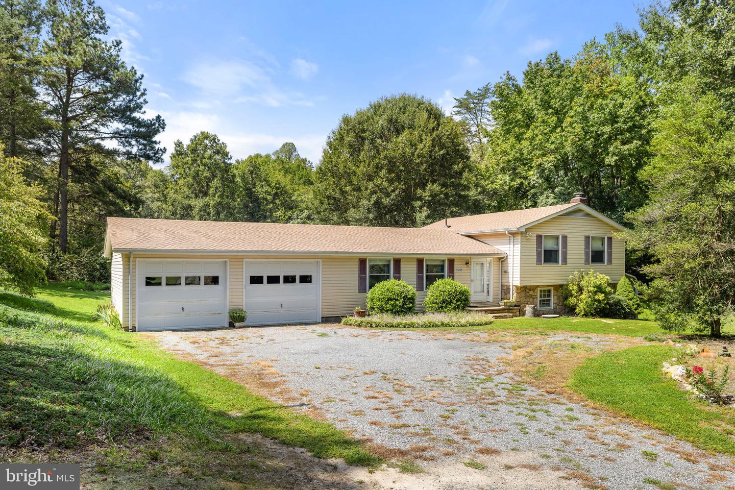 5228 MACEDONIA RD Property Photo 1