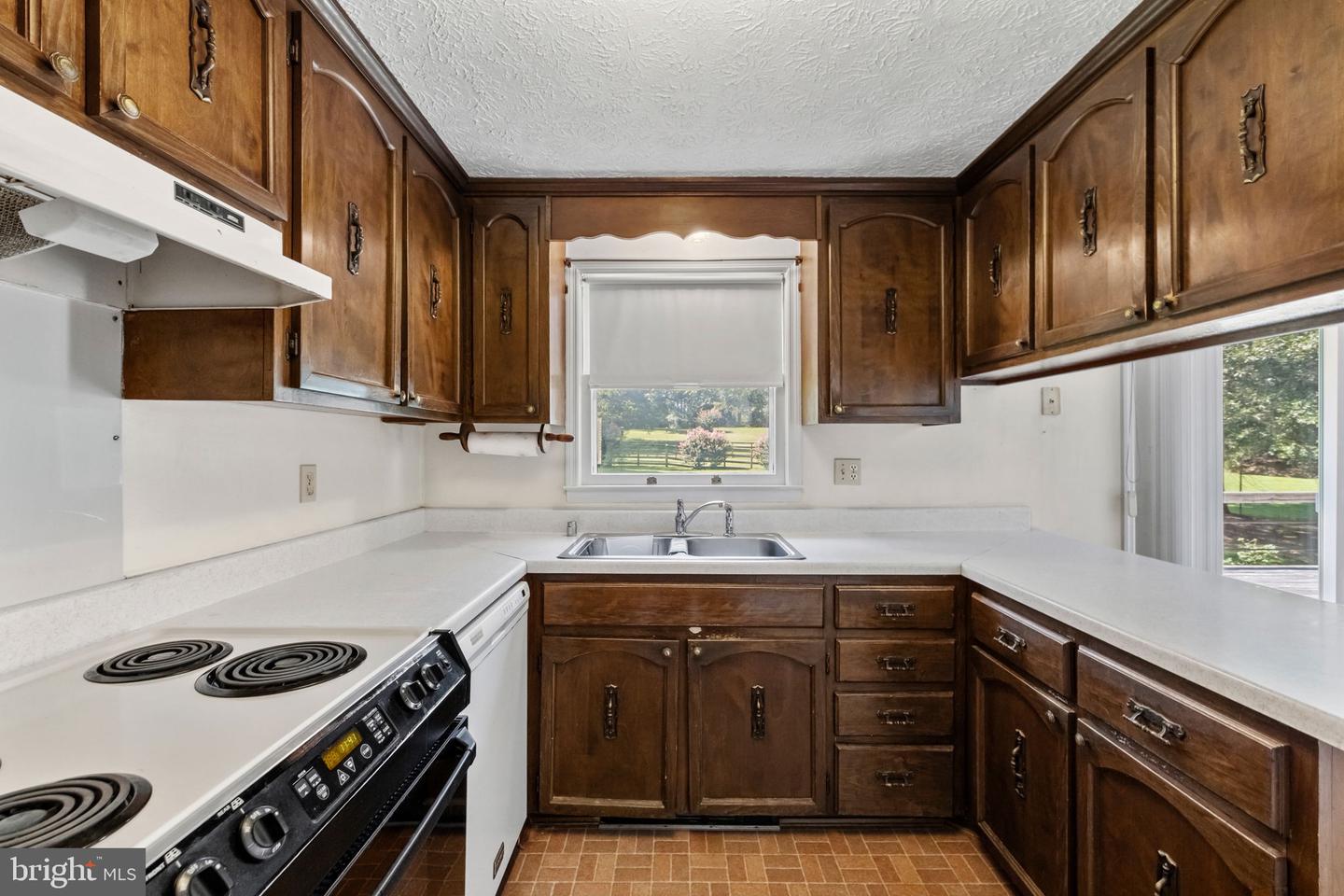 5228 Macedonia Rd Property Photo 11