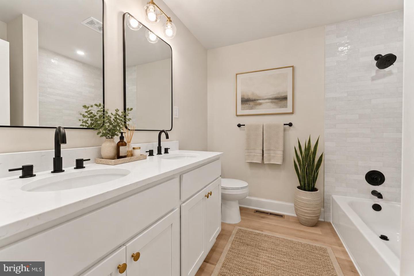 16513 Tinder Dr Property Photo 17