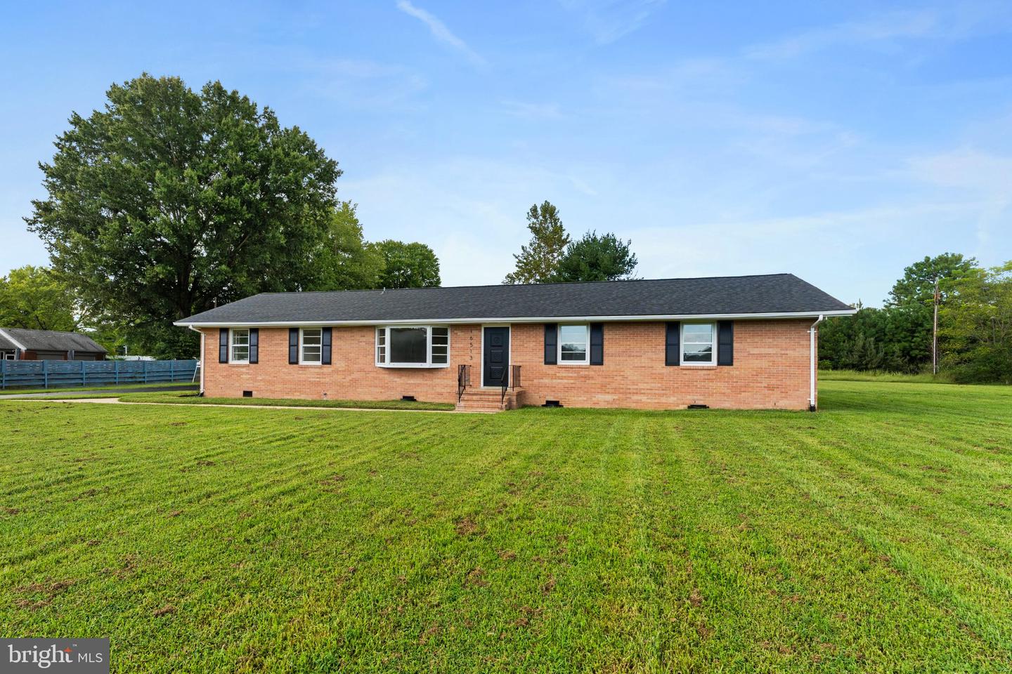 16513 Tinder Dr Property Photo 27