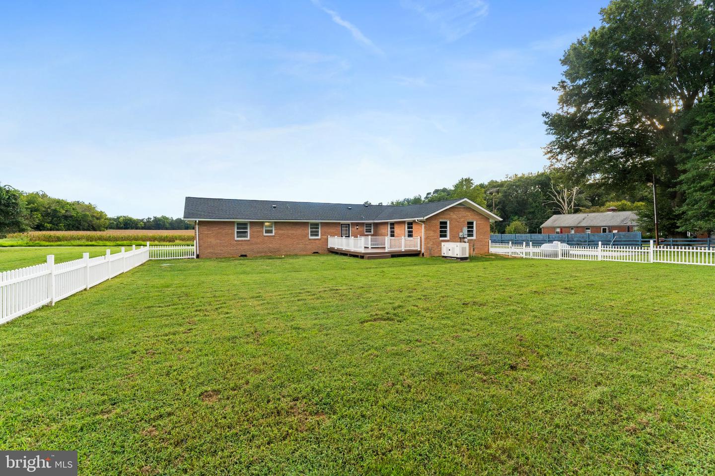 16513 Tinder Dr Property Photo 28