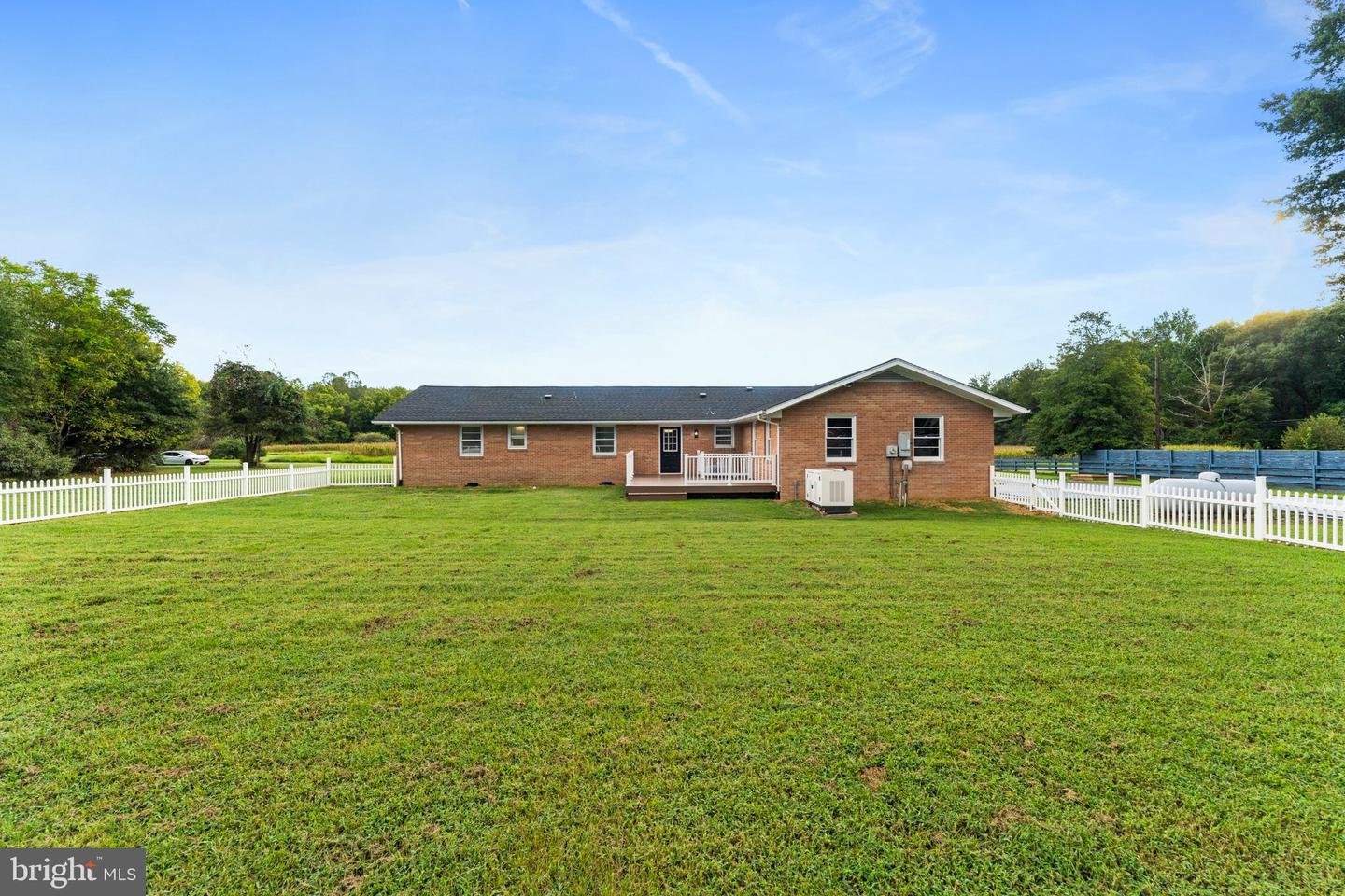 16513 Tinder Dr Property Photo 29