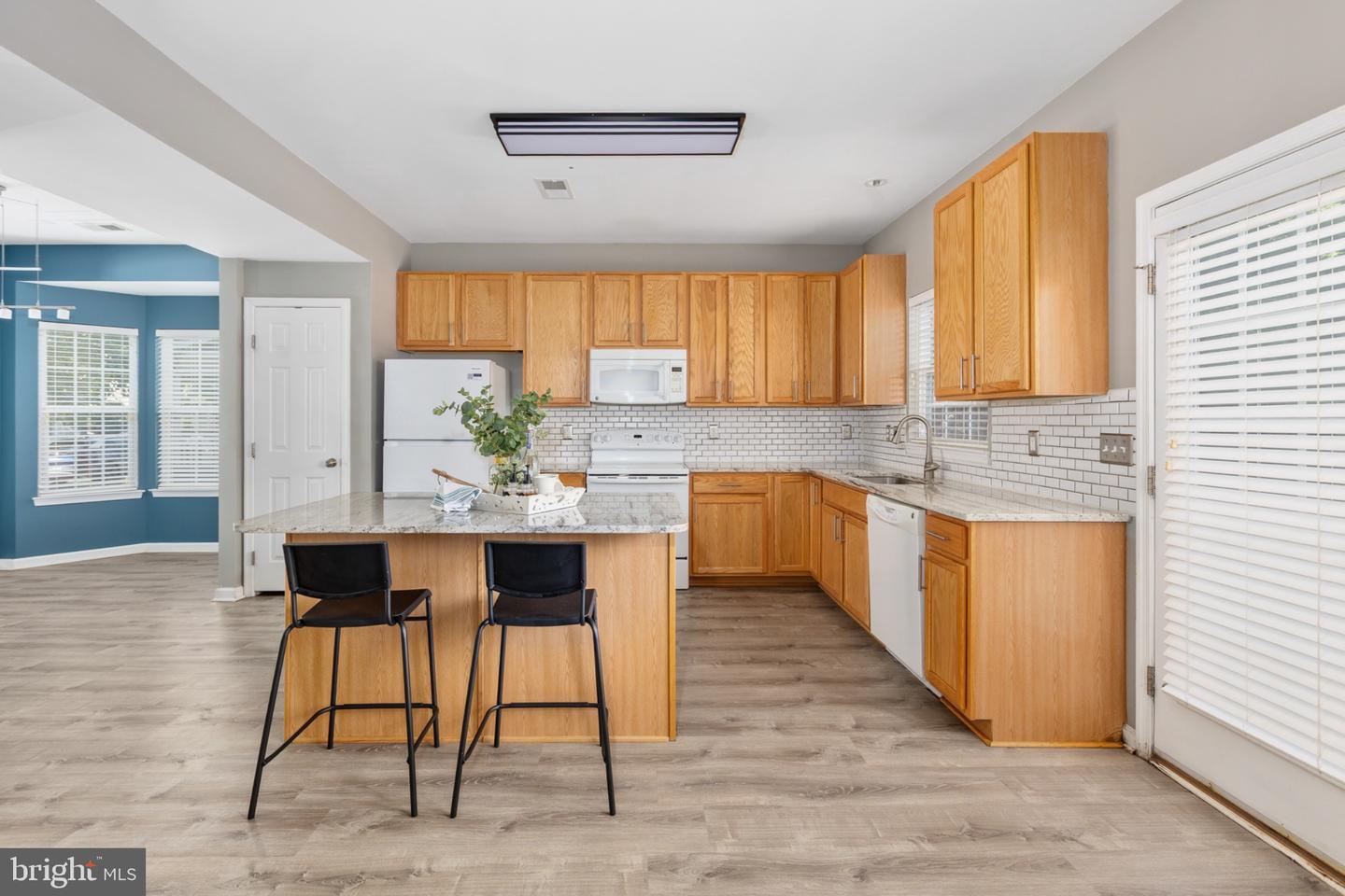 7129 Marsh St Property Photo 11