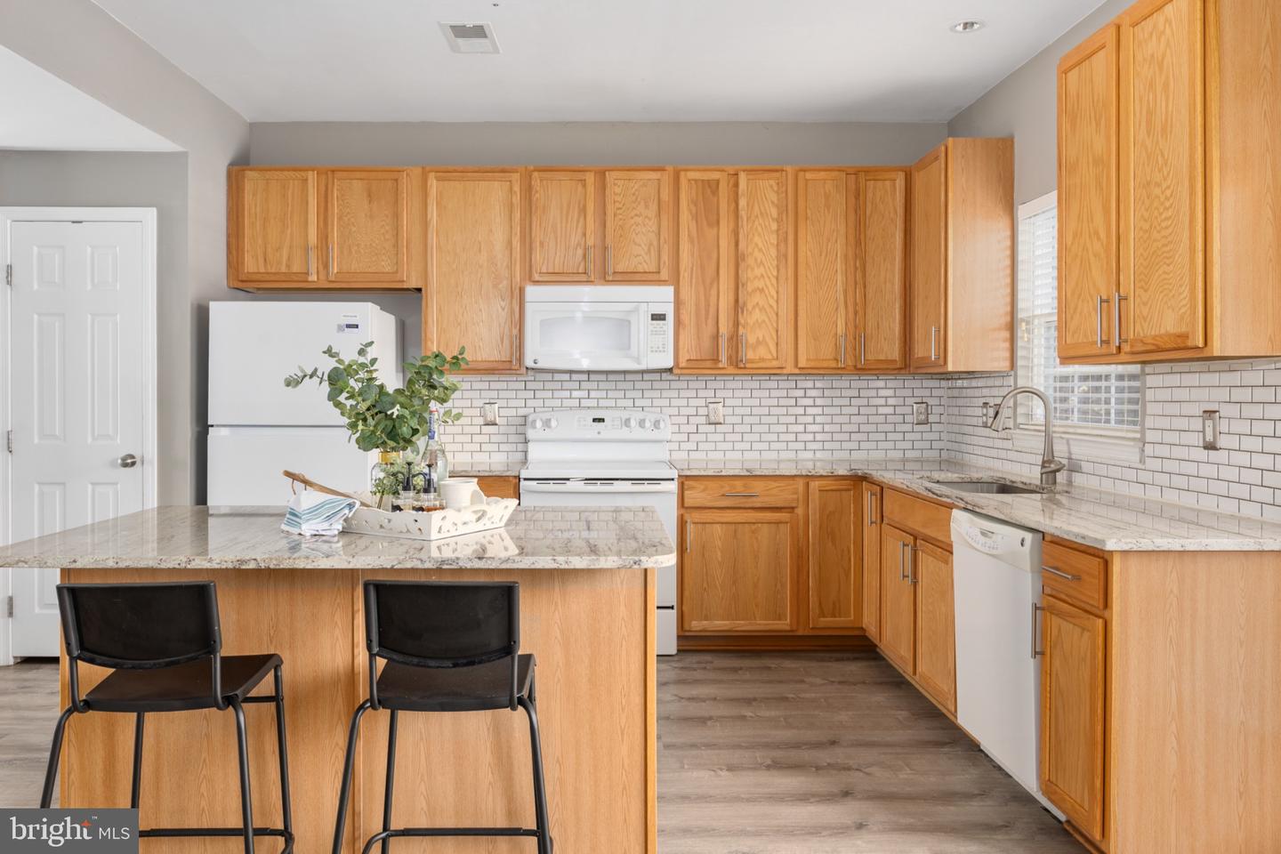 7129 Marsh St Property Photo 12