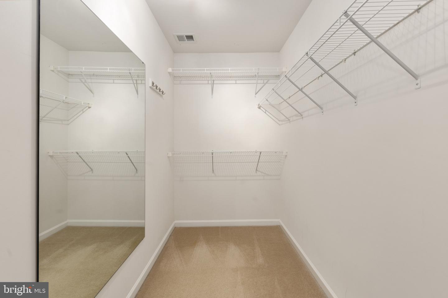 7129 Marsh St Property Photo 21