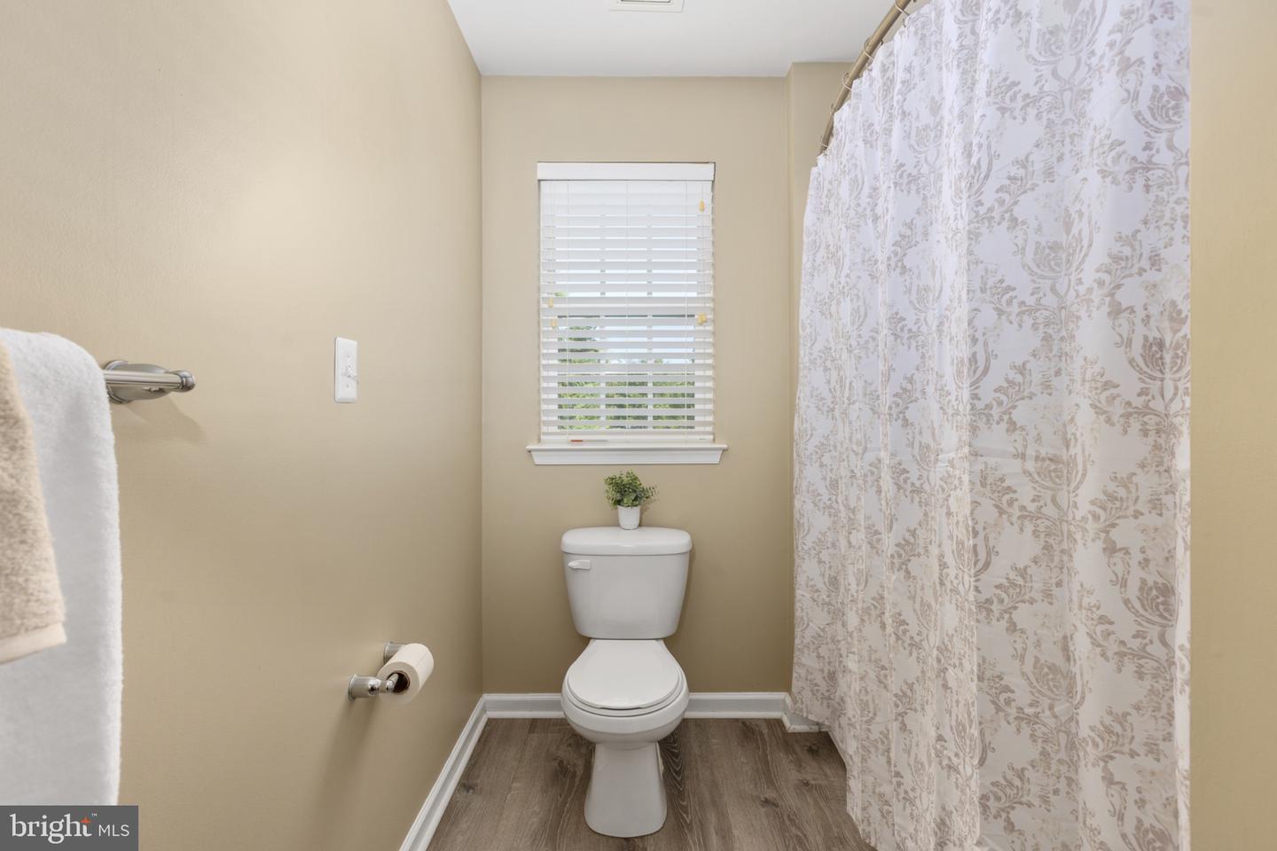 7129 Marsh St Property Photo 23