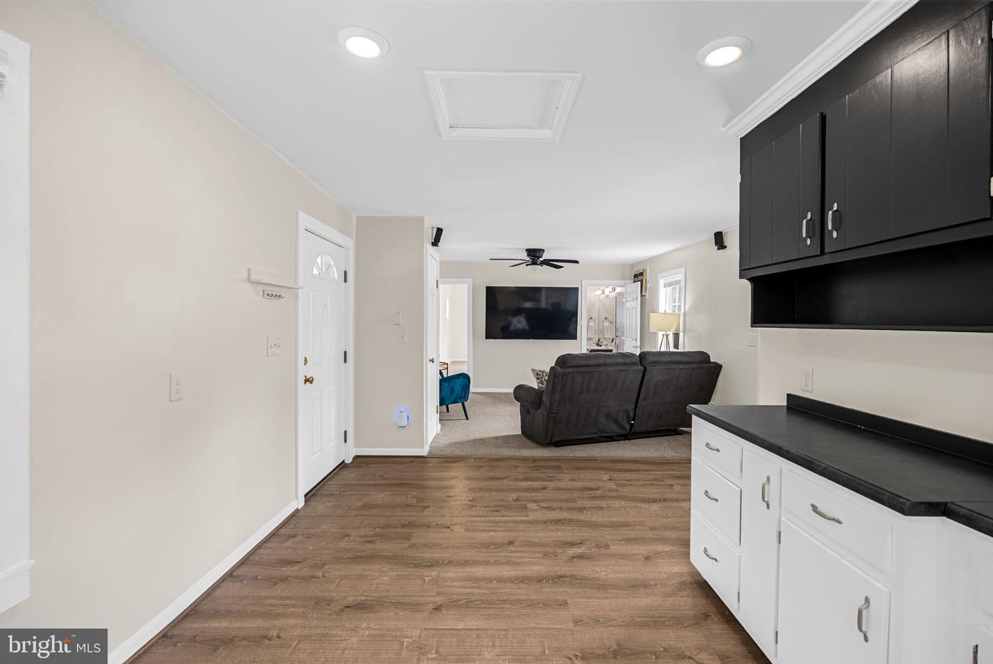 18290 Winston Loop Property Photo 7