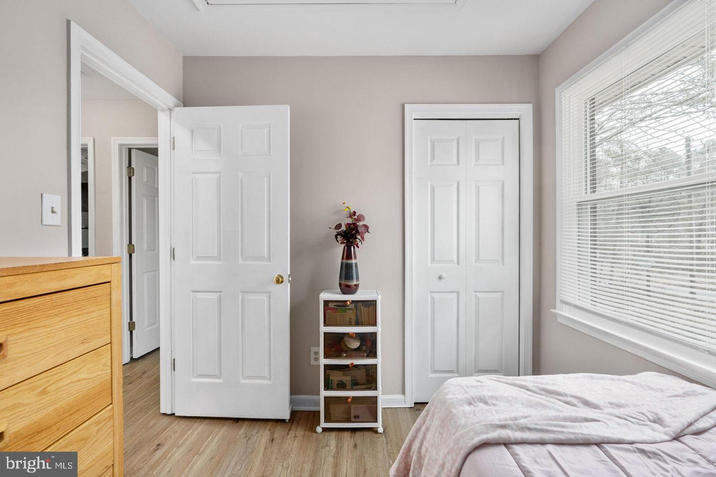 100 American Dr Property Photo 29