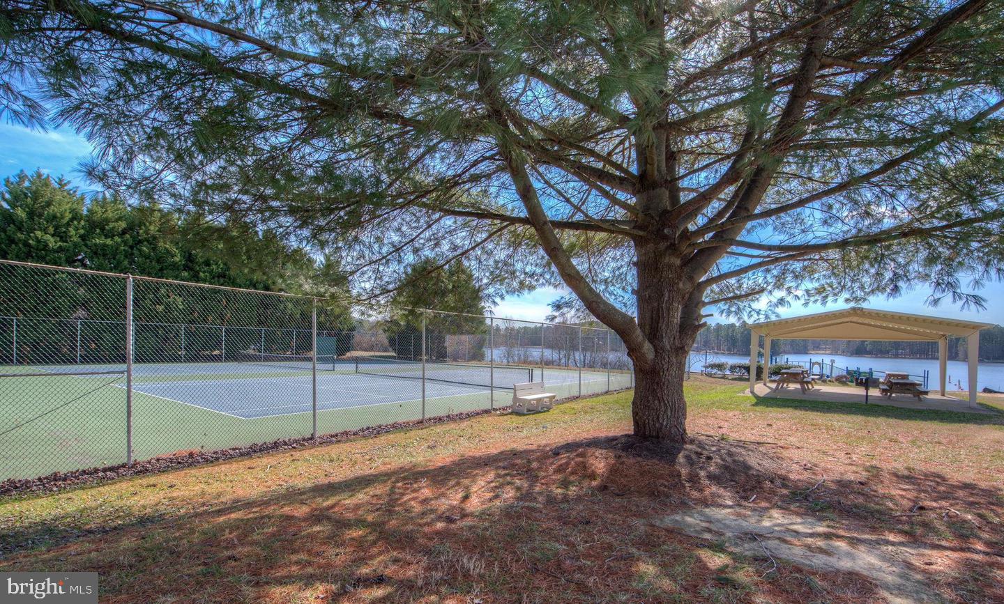 100 American Dr Property Photo 52