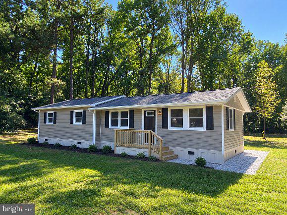 17194 New Baltimore Rd Property Photo 2