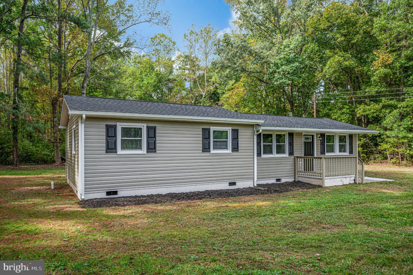 17194 New Baltimore Rd Property Photo 8