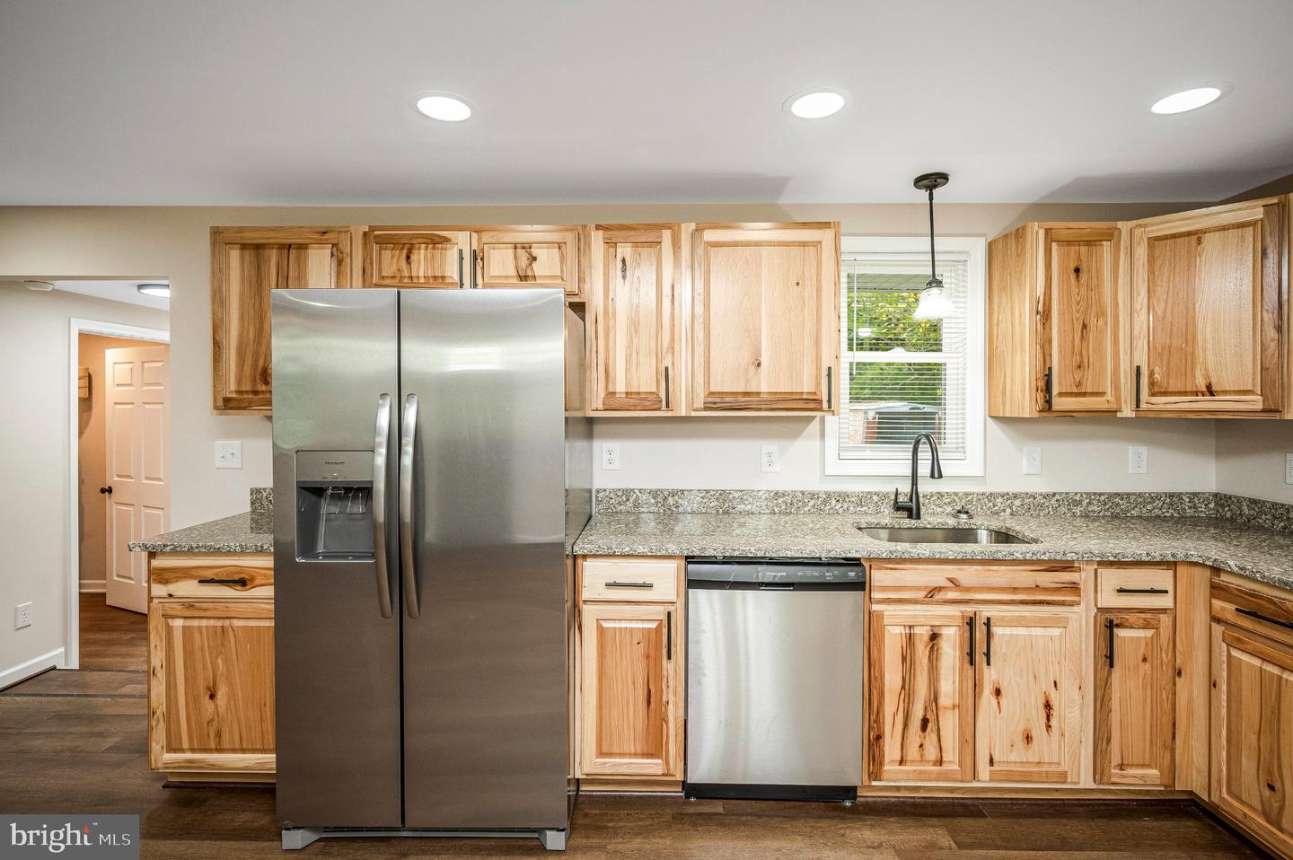 17194 New Baltimore Rd Property Photo 17