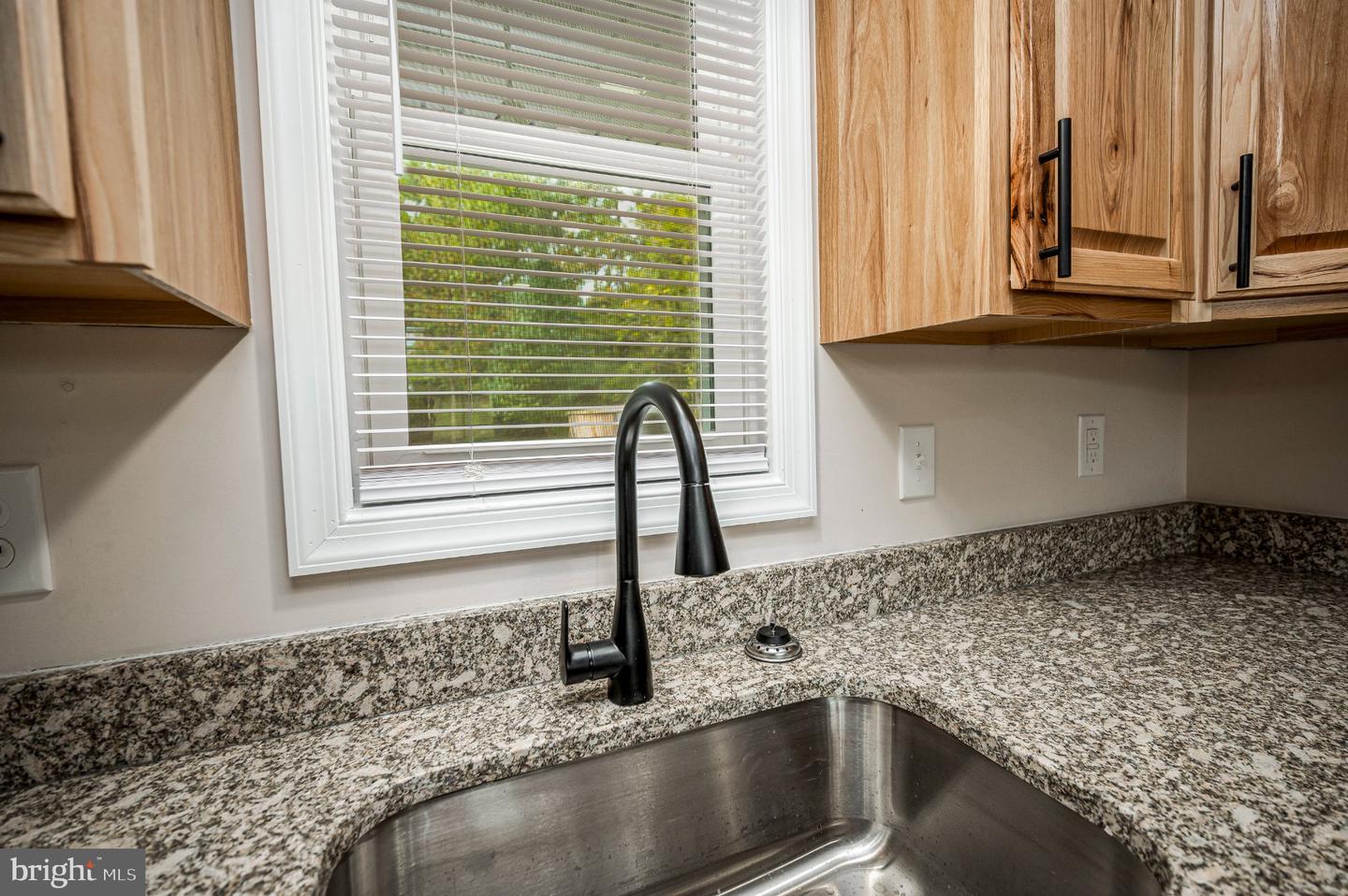 17194 New Baltimore Rd Property Photo 20