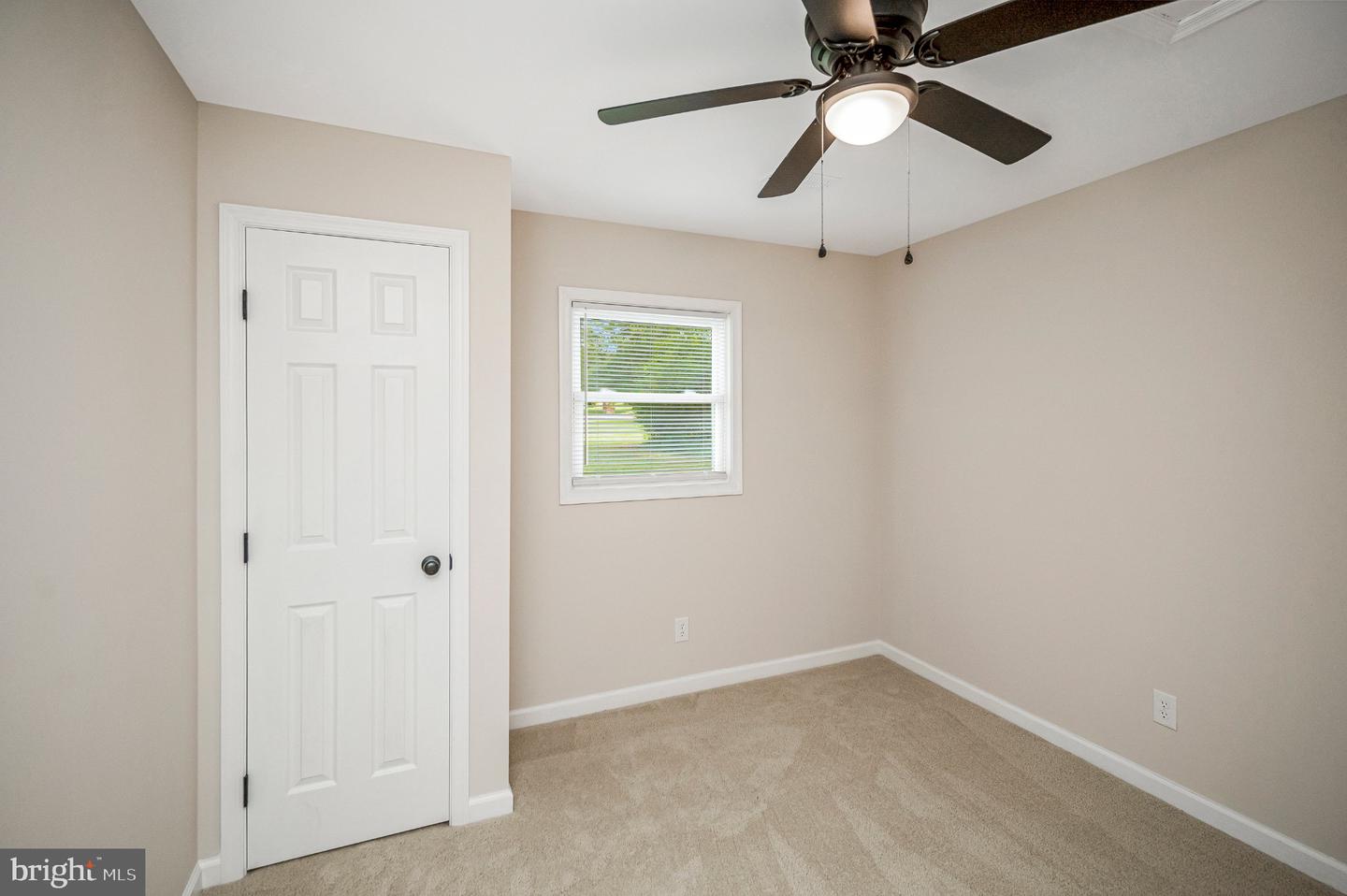 17194 New Baltimore Rd Property Photo 27