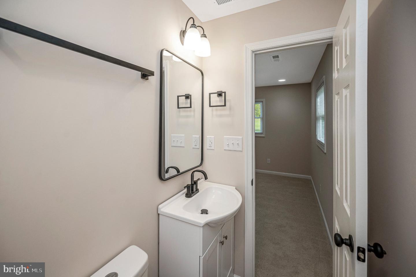 17194 New Baltimore Rd Property Photo 36