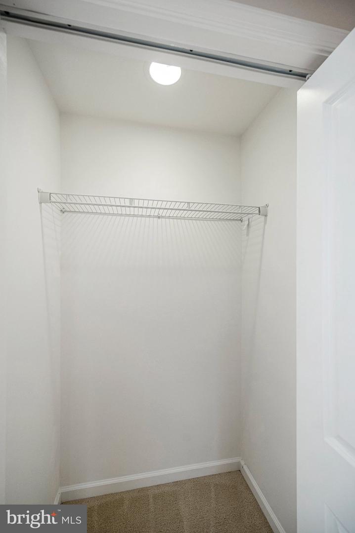 17194 New Baltimore Rd Property Photo 37