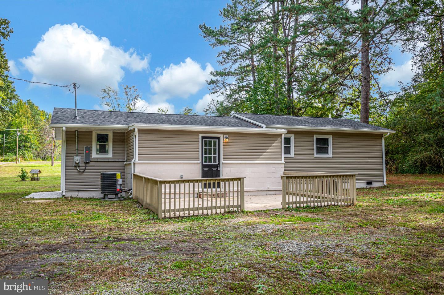 17194 New Baltimore Rd Property Photo 42
