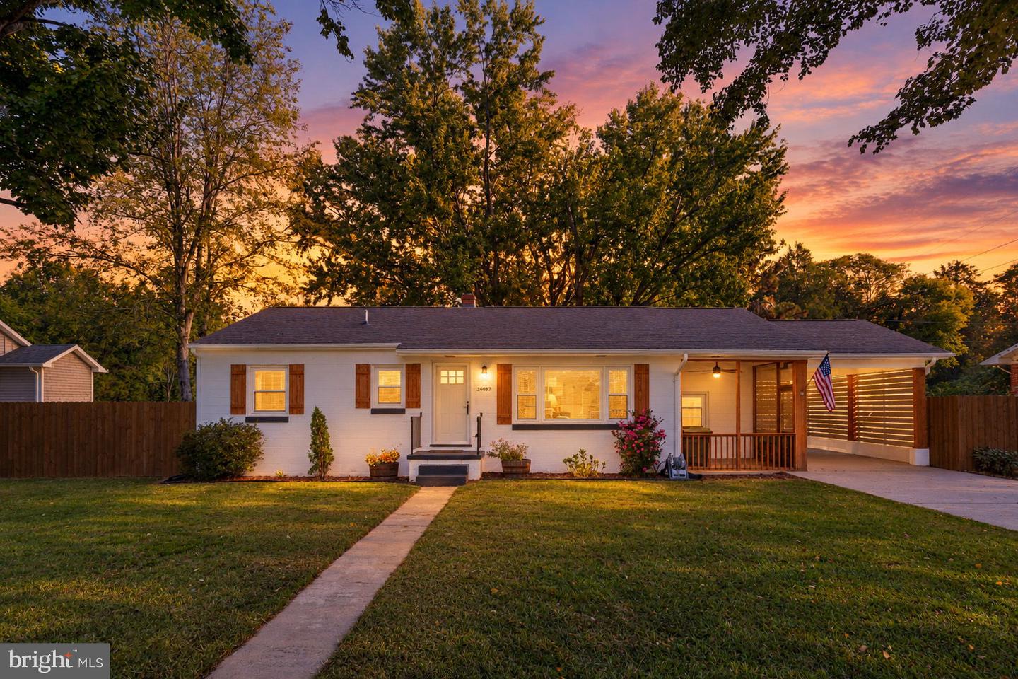 26097 Townfield Dr Property Photo 1
