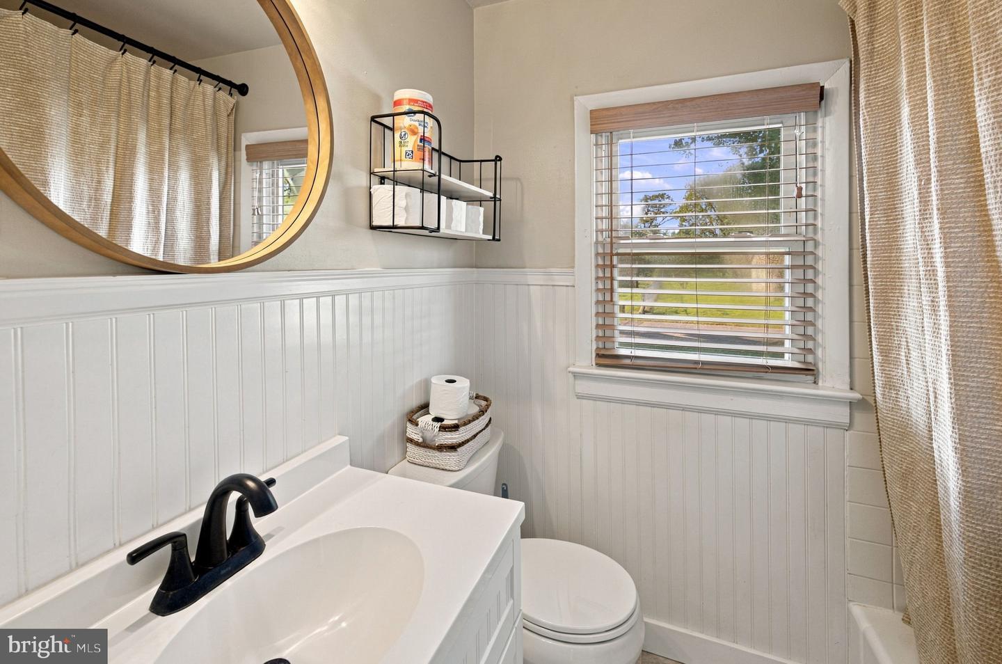 26097 Townfield Dr Property Photo 13