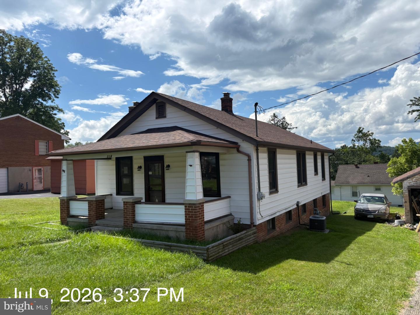 314 E Pennsylvania St Property Photo 2