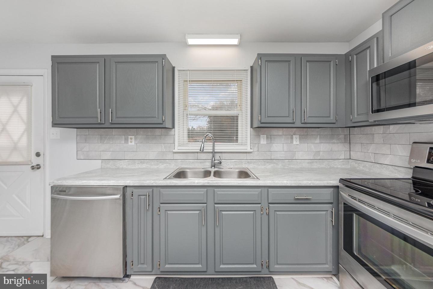 3859 Bull Neck Rd Property Photo