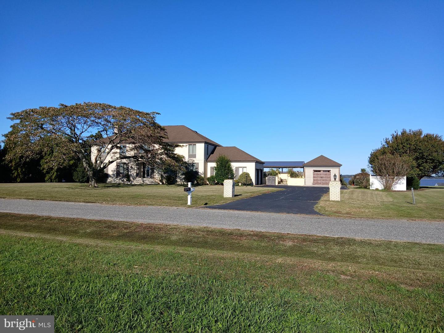 393 Daingerfield Rd Property Photo 1