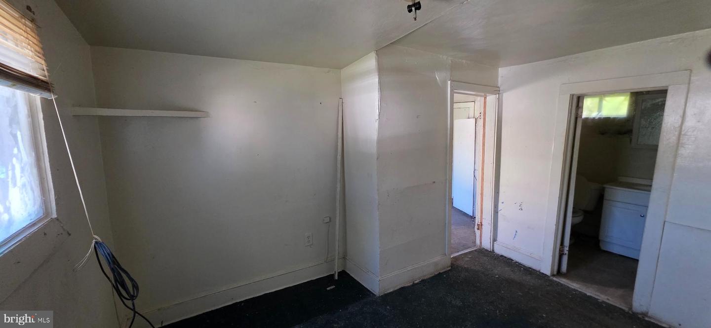 436 Duke Street Property Photo 22