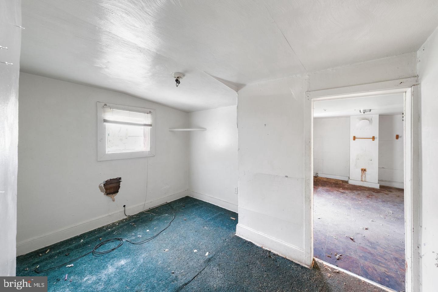 436 Duke Street Property Photo 37