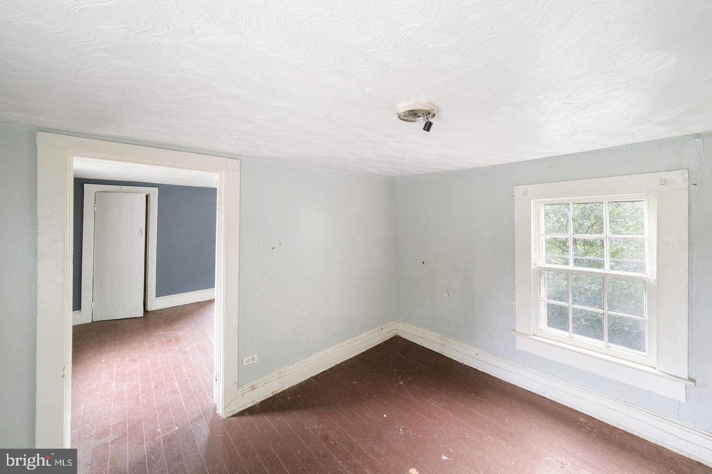 436 Duke Street Property Photo 39