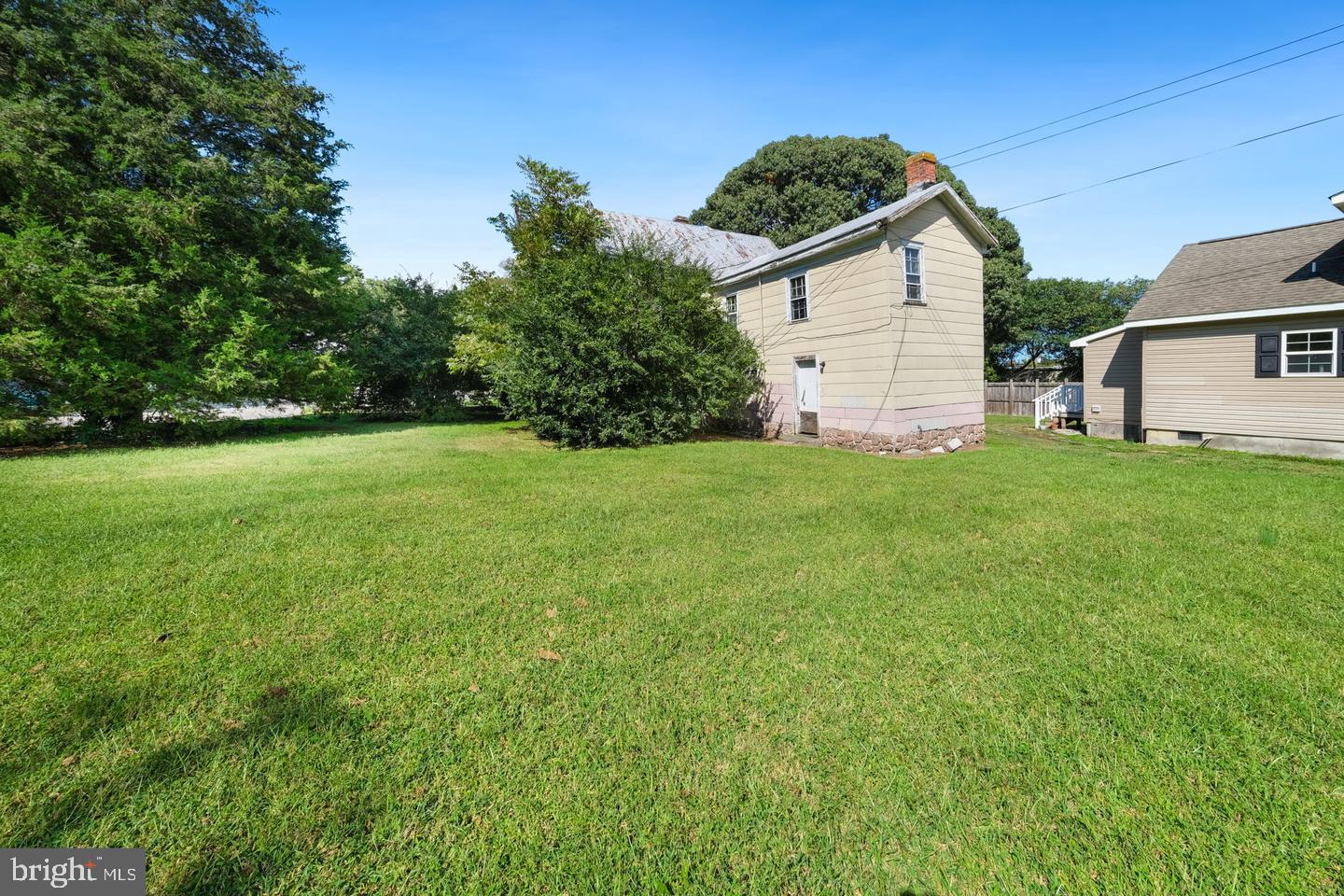 436 Duke Street Property Photo 44