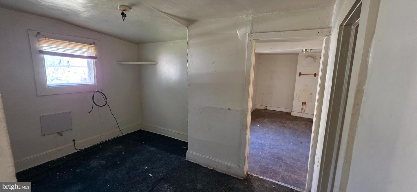 436 Duke Street Property Photo 47