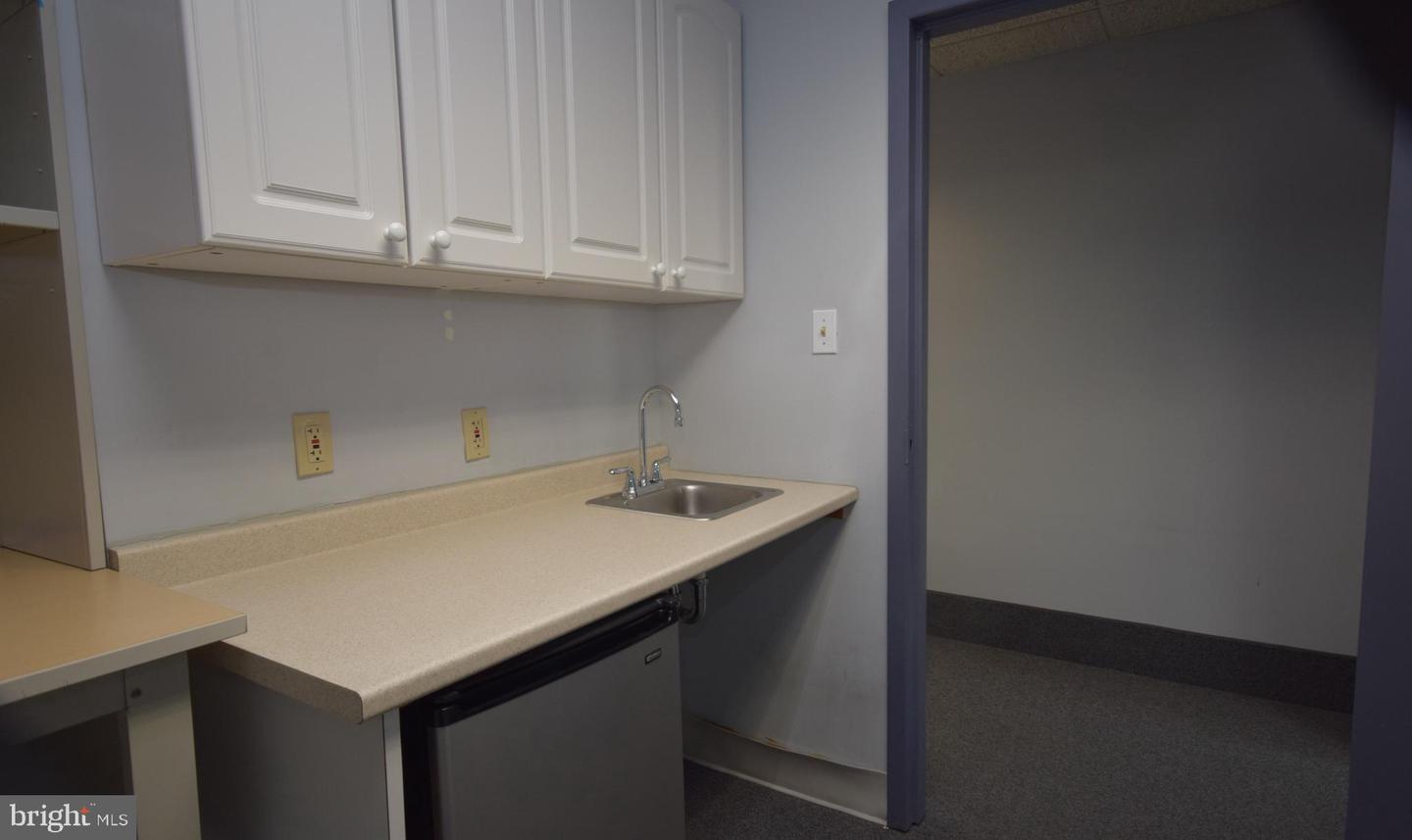 200 Little Falls Property Photo 11