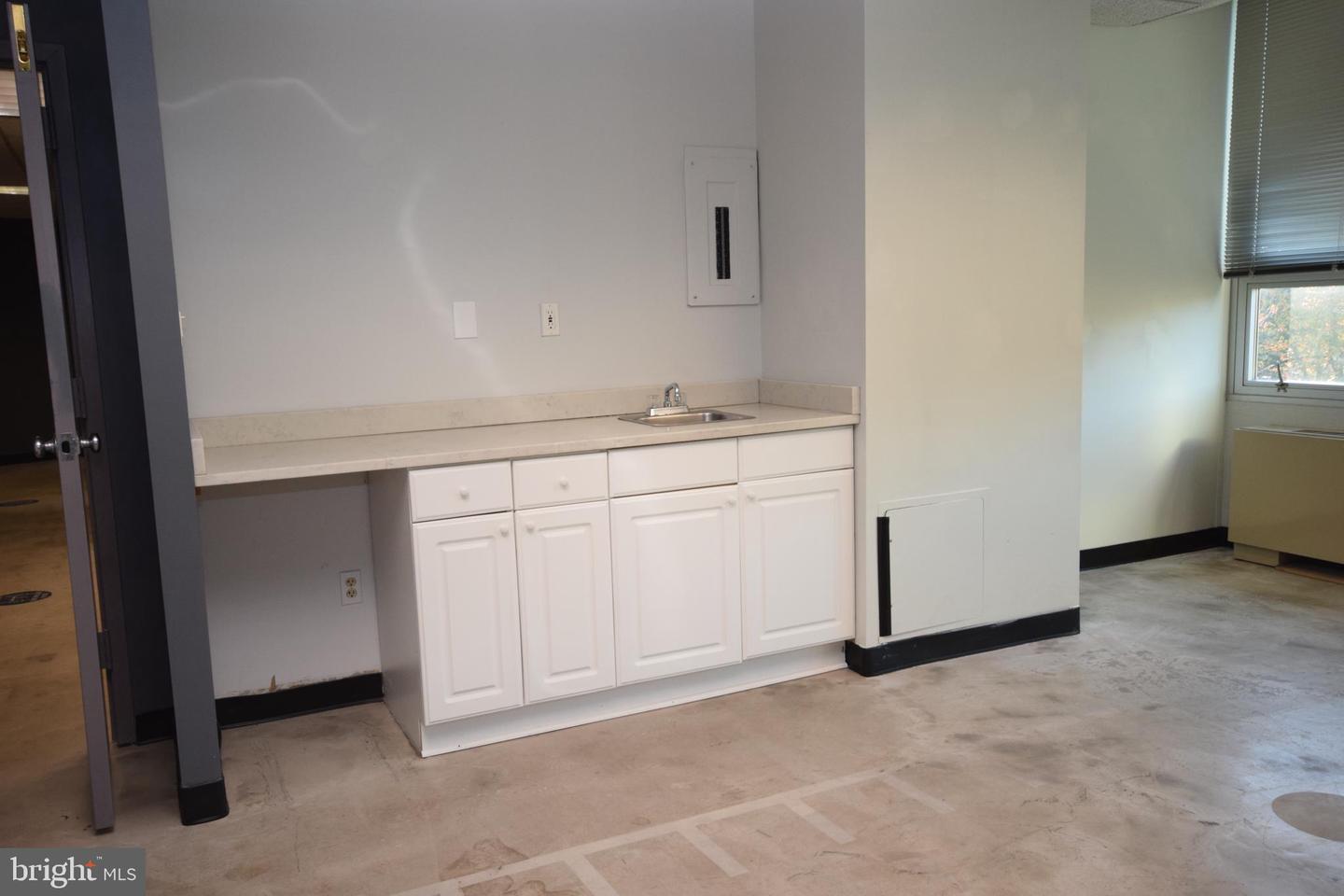 200 Little Falls Property Photo 22