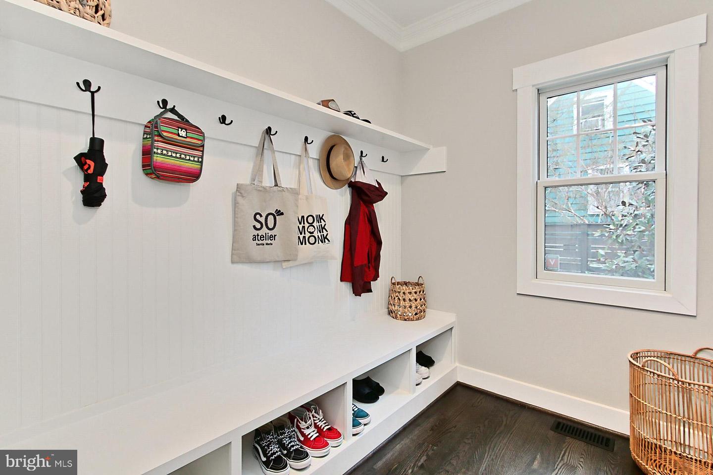 1204 Seaton Ln Property Photo 21