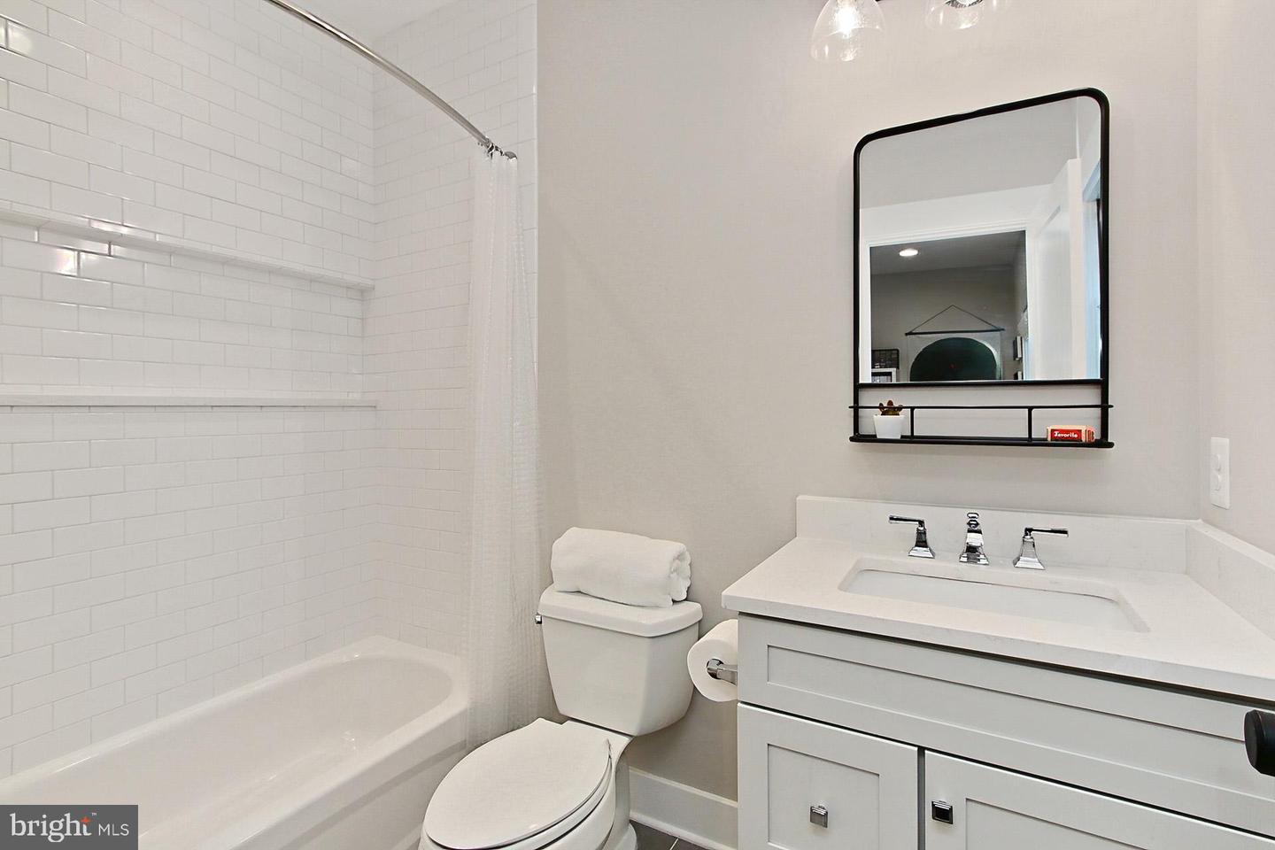1204 Seaton Ln Property Photo 38