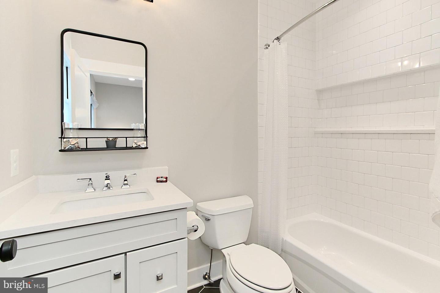 1204 Seaton Ln Property Photo 40