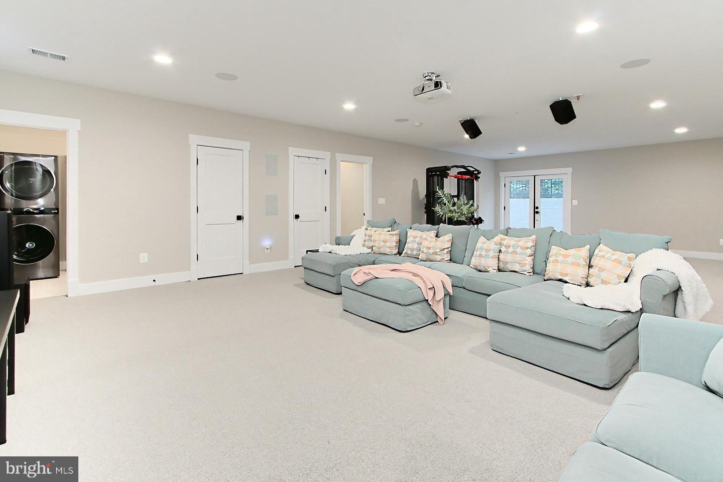 1204 Seaton Ln Property Photo 45